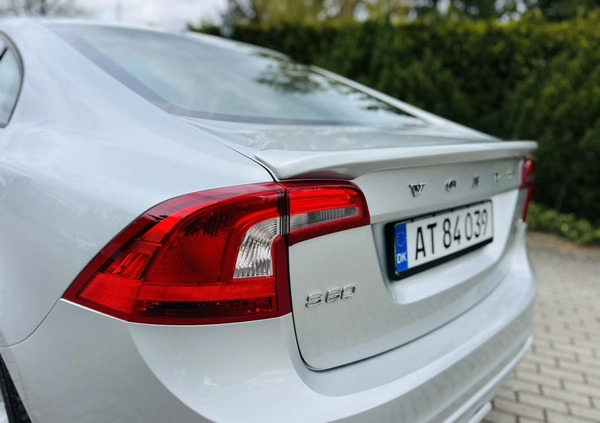 Volvo S60 cena 38900 przebieg: 209000, rok produkcji 2011 z Karlino małe 781